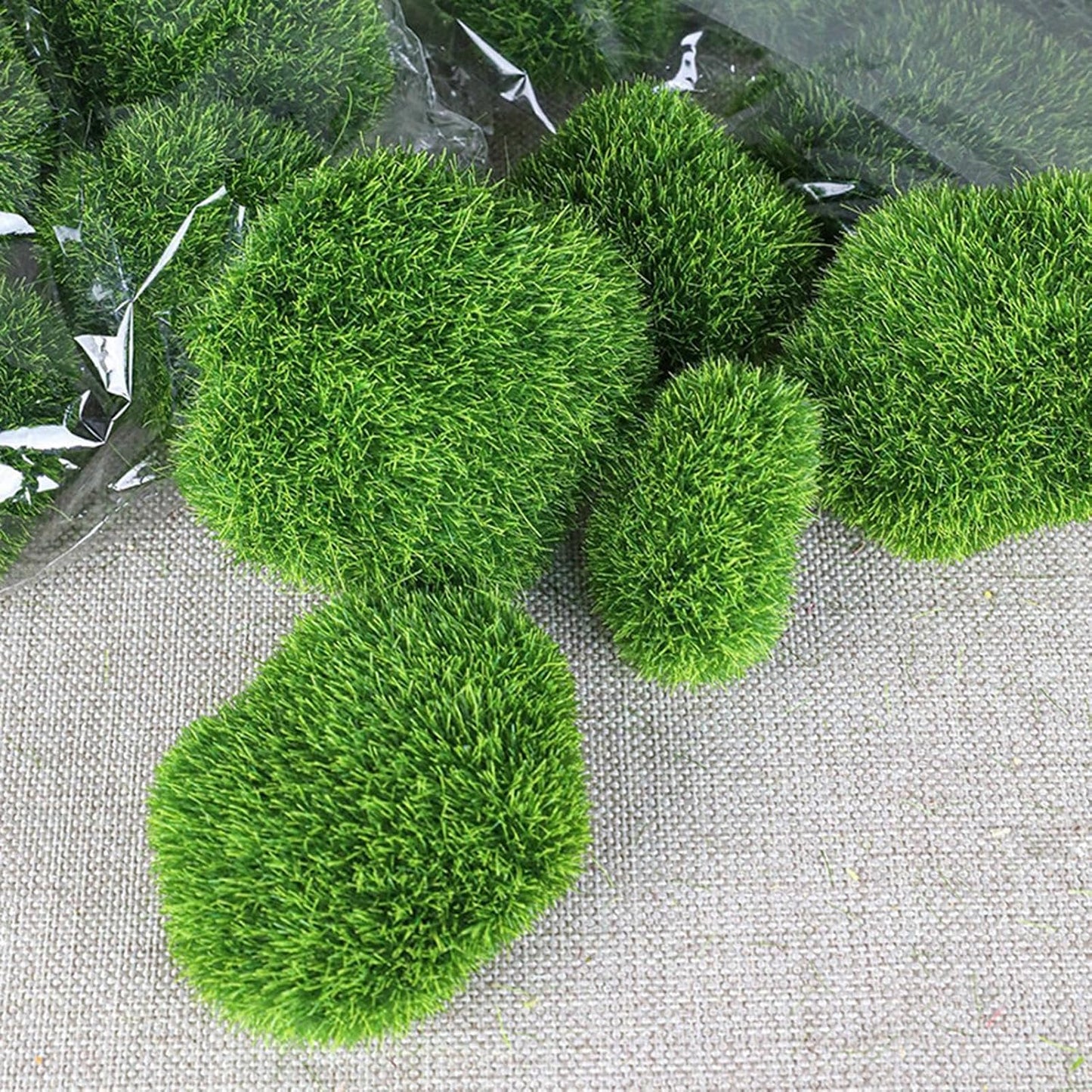 Moss Balls for Fish Tank Simulated Artificial Realistic Green Aquarium | Moss Balls Fish Tank Fish Tanks, Freshwater Saltwater Setups, Turtle Habitats, Planted TankScapes, Terrariums Desk