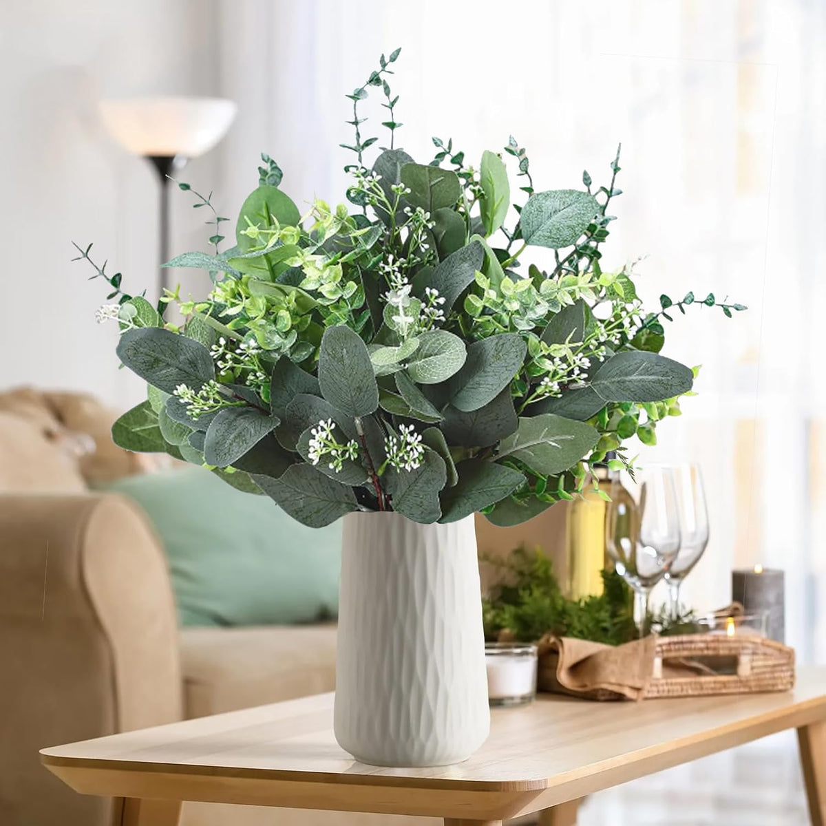 Eucalyptus Stems Bulk 30 Pcs, 4 Kinds Mixed Artificial Silver Dollar Eucalyptus Leaves Bundle Faux Greenery Branches for Wedding Vase Bouquet Floral Arrangement Centerpiece Home Decor