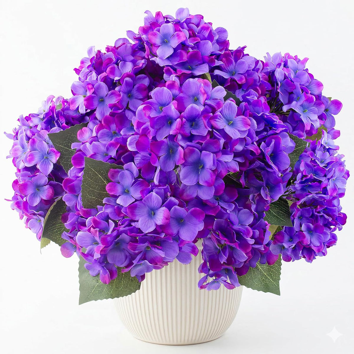 Daynight 4 Pcs Hydrangea Artificial Flowers Outdoor Silk Bouquets, UV Resistant Faux Hydrangeas Flowers for Table Vase Centerpieces Outside Party Wedding Baby Shower Home Outdoor Decor (4, White)