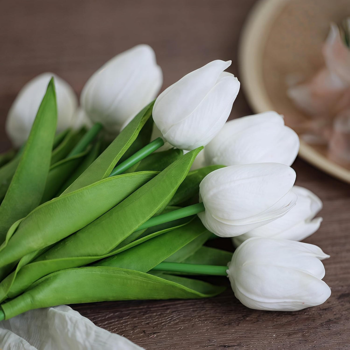 20 PCS Tulips Artificial Flowers, Real Touch Fake Flowers, White Artificial Tulips That Look Real Wedding Decorations Mother's Day Easter Gifts (20, White)