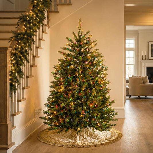 4.5ft Pre-Lit Dunhill Fir Artificial Christmas Tree