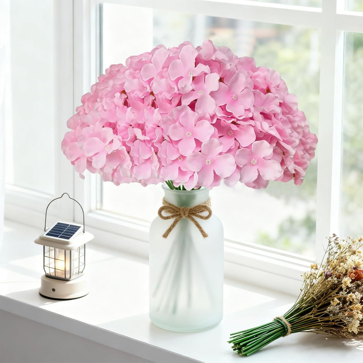 65Pcs Blue Hydrangea Artificial Flowers Bulk，Realistic Silk Fake Flowers with Stems，Faux Hydrangea Flowers for Wedding Home Decor Centerpieces Living Room Garden Party Baby Shower Decoration