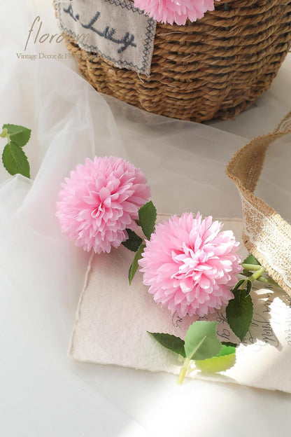 12pcs Lilac Faux Silk Mums Artificial Flowers Bulk Fake Chrysanthemums with Stems for DIY Wedding Table Centerpieces Floral Arrangements Vase Fillers Home Decorations