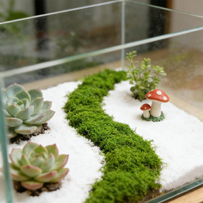 3.5 Oz Fluffy Cloud-Like Artificial Moss, Craft Use Simulated Moss for Indoor Potted Landscaping, Fairy Garden Decor, Terrarium, Miniature & Model Scene Design (Light Green)