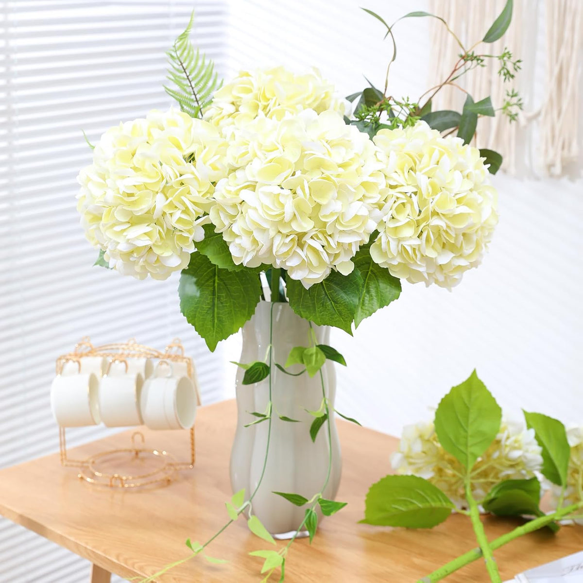 White Hydrangea Artificial Flowers, 22.5In Latex Faux Real Touch Large Hydrangea Flowers with Long Stems & Leaves for Home Office Decor Wedding Party Arrangements(White)
