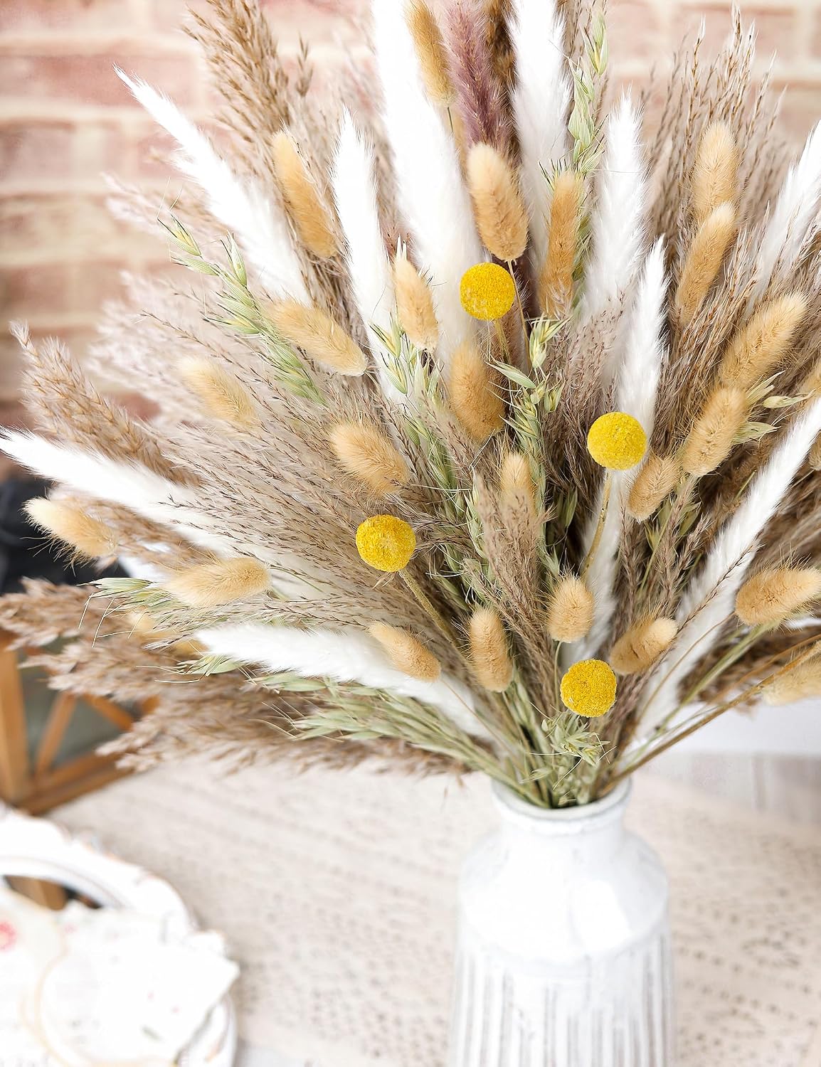 120 PCS Dried Pampas Grass, Dried Flowers, Reed Grass Bouquet for Bohemian Flowers Home Table Wedding Decoration, Rustic Farmhour.(Light Brown)