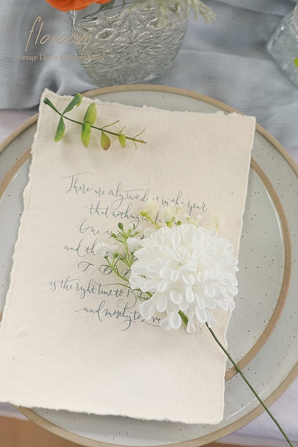 Artificial Dahlia Flowers 25pcs Real Looking Ivory Foam Fake Roses with Stems for DIY Wedding Bouquets White Bridal Shower Centerpieces Floral Arrangements Party Tables Home Decoration