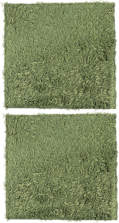 2pcs Crawling Carpets Moisturizing Artificial Grass Mats for Reptiles Amphibians Absorbent Natural Look Green