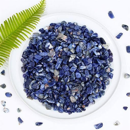 Fluorite Aquarium Gravel Rocks Natural Tumbled Healing Crystal Chips Bulk Gemstones Tumbled Crushed Stones for Fountain Vase Filler Planters Decorative Fish Tank Potted Reiki Energy Balancing 0.44lb