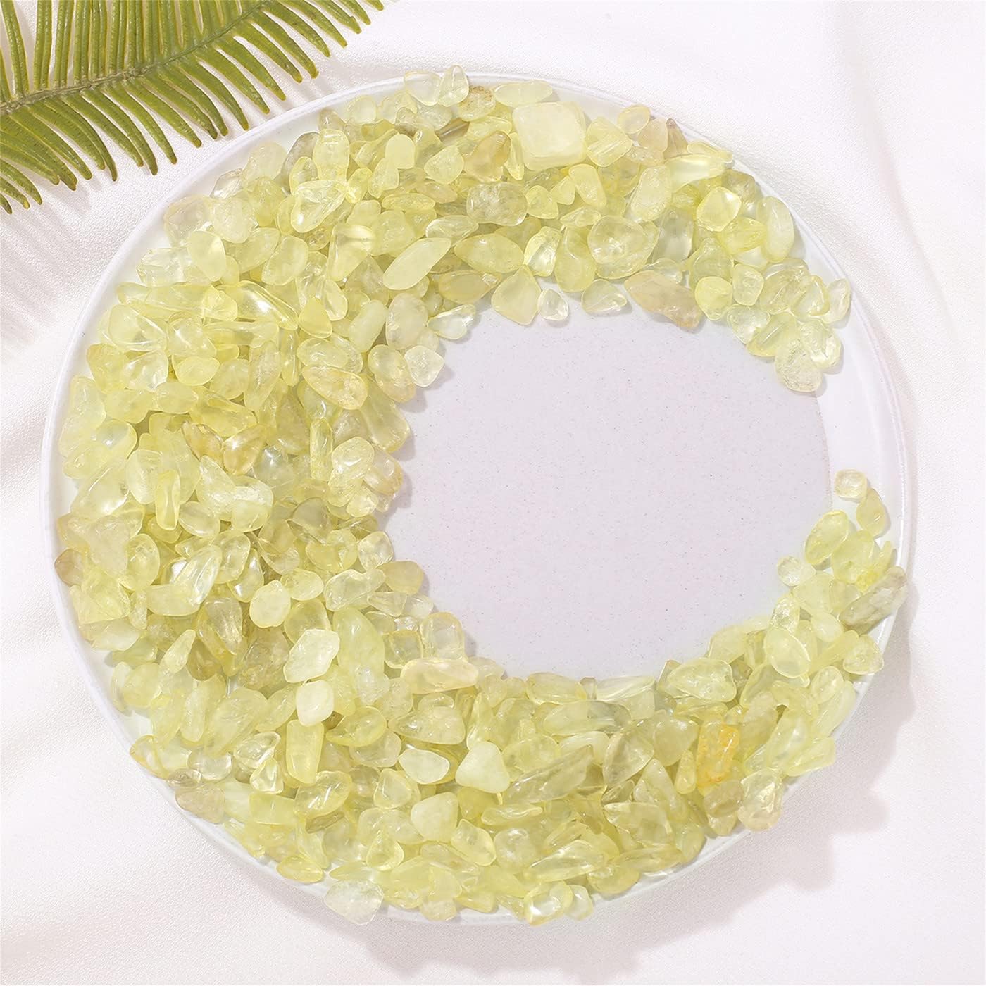 Fluorite Aquarium Gravel Rocks Natural Tumbled Healing Crystal Chips Bulk Gemstones Tumbled Crushed Stones for Fountain Vase Filler Planters Decorative Fish Tank Potted Reiki Energy Balancing 0.44lb