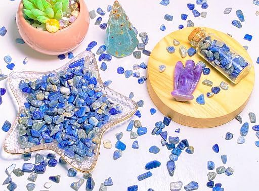 Fluorite Aquarium Gravel Rocks Natural Tumbled Healing Crystal Chips Bulk Gemstones Tumbled Crushed Stones for Fountain Vase Filler Planters Decorative Fish Tank Potted Reiki Energy Balancing 0.44lb