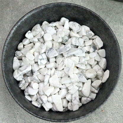 Fluorite Aquarium Gravel Rocks Natural Tumbled Healing Crystal Chips Bulk Gemstones Tumbled Crushed Stones for Fountain Vase Filler Planters Decorative Fish Tank Potted Reiki Energy Balancing 0.44lb
