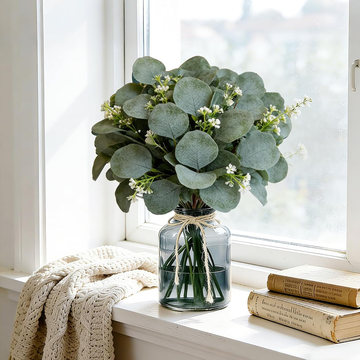 40 Pcs Faux Eucalyptus Leaves Stems Bulk Silver Dollar White Seed Artificial Greenery Stems Fake Sprays Branches for Wedding Table Centerpiece Bouquet Garland Floral Arrangement Home Decor