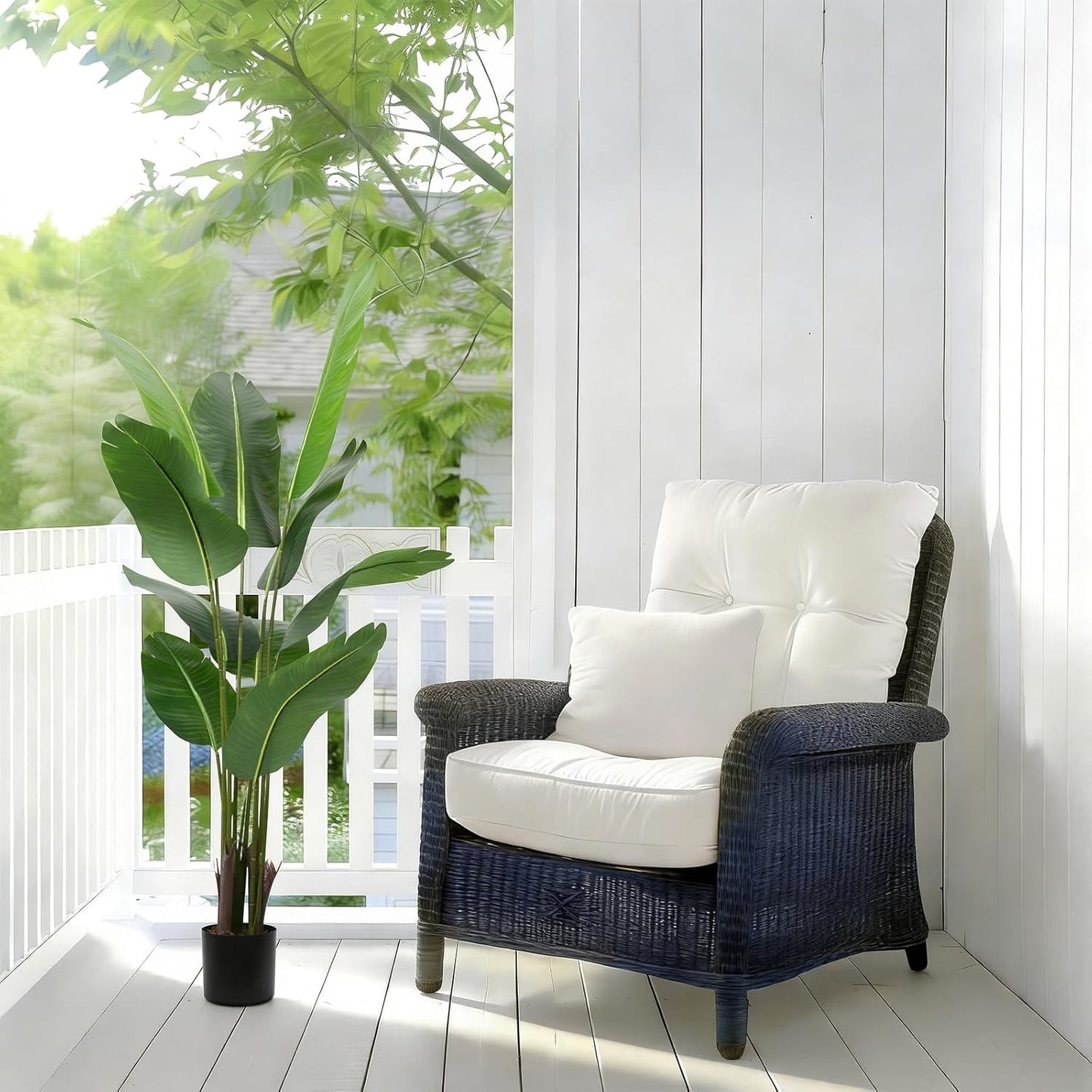 4FT Artificial Bird of Paradise Plant, Lifelike Faux Tropical Tree with 10 Lush Banana Leaves, Tall Artificial Plants Indoor for Living Room Bedroom Decor, Black Pot(4FT)