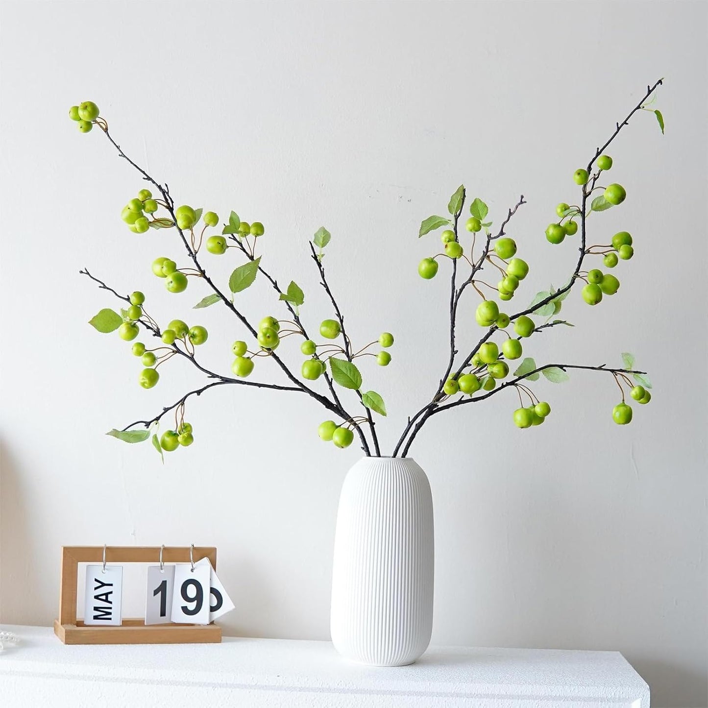 2pcs 41 Inch Artificial Apple Stems,Faux Mini Apple Twigs,Artificial Apple Shrubs,Lifelike Fake Apple Tree Branches for Home Wedding Decor (Green)