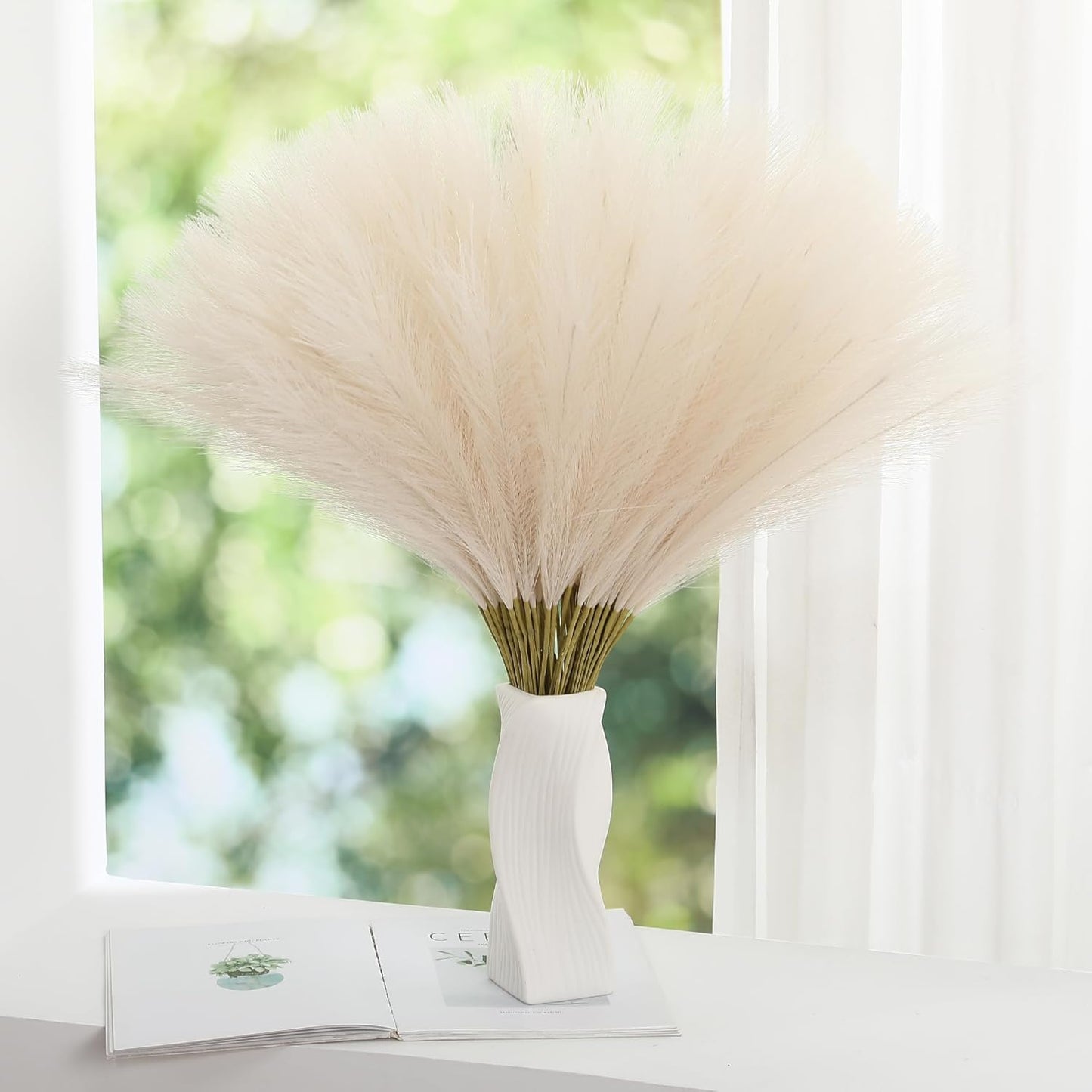 30pcs White Pampas Grass - 24 Inch Faux Pampas Grass Decor, Artificial Tall Pampas Grass for Wedding Flower Arrangement, Party Decorations, Christmas and Home Decor (White)