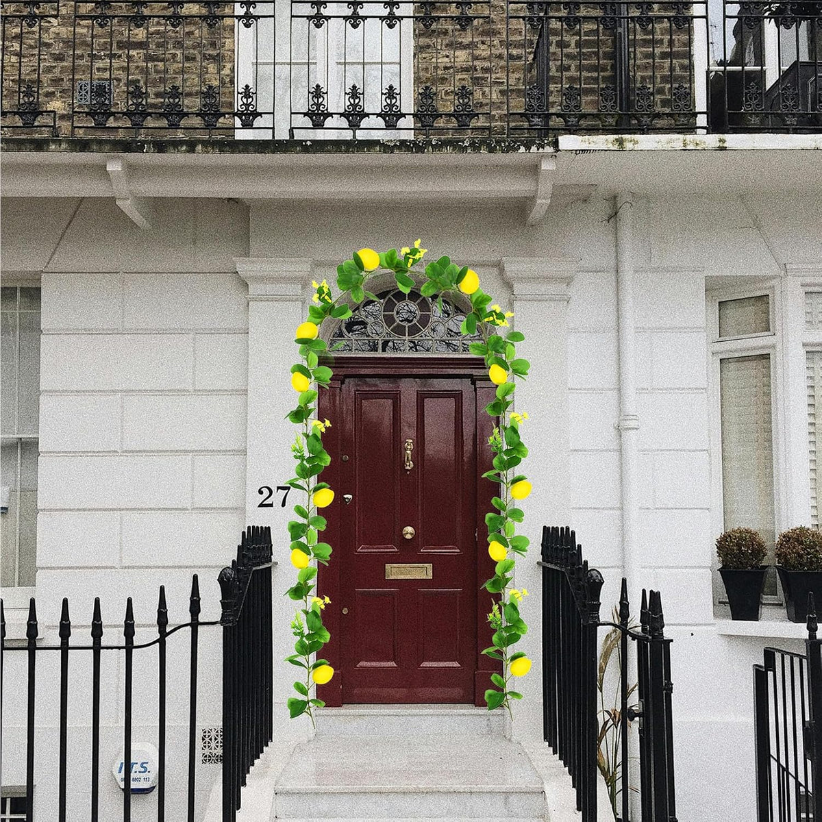 Artificial Lemon Vines Faux Lemon Garland 78.7 Inch Realistic Fake Lemons Greenery Garland Vine Hanging Swag for Wall Door Mantle Wedding Party Table Home Decoration
