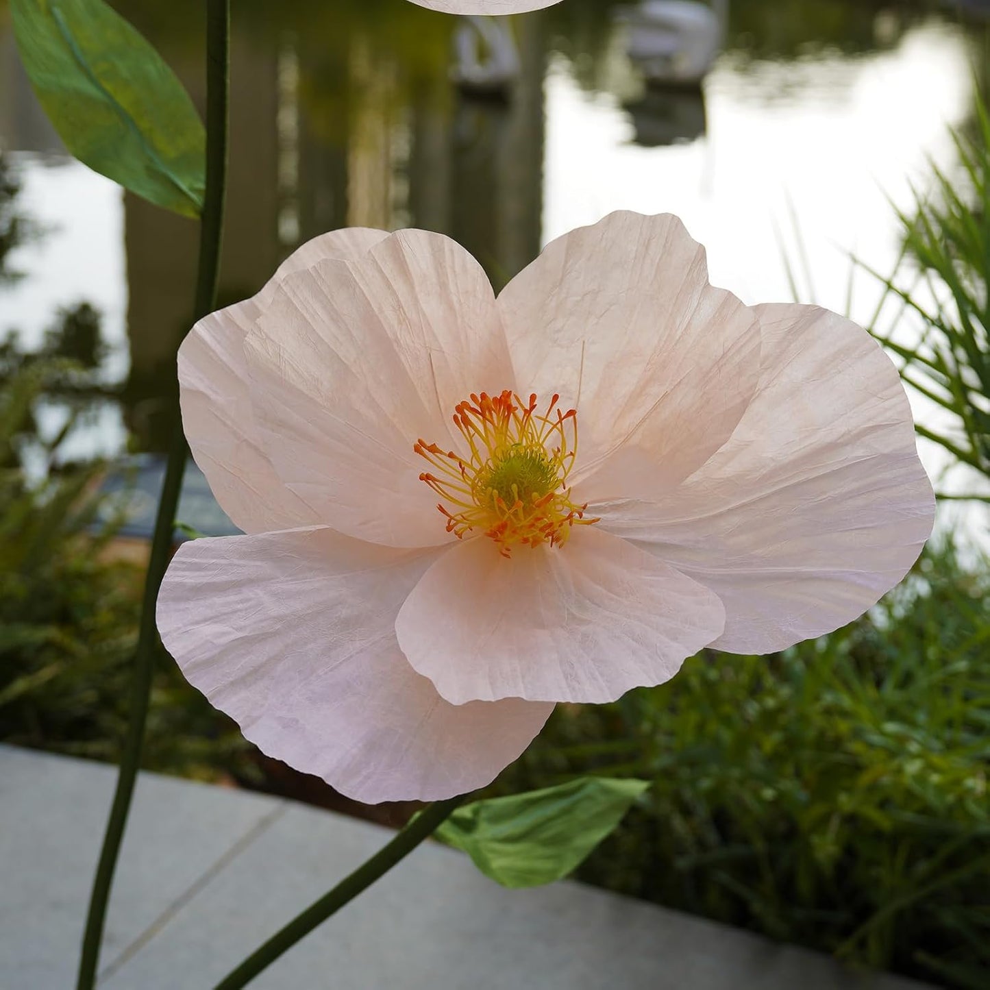 Large Paper Artificial Flowers, for Decoration,Huge Handcrafted Poppy Fake Flowers with Stand for Home Decor Bridal Shower Party Outdoors Yard Event Backdrop Decor (Champagne)