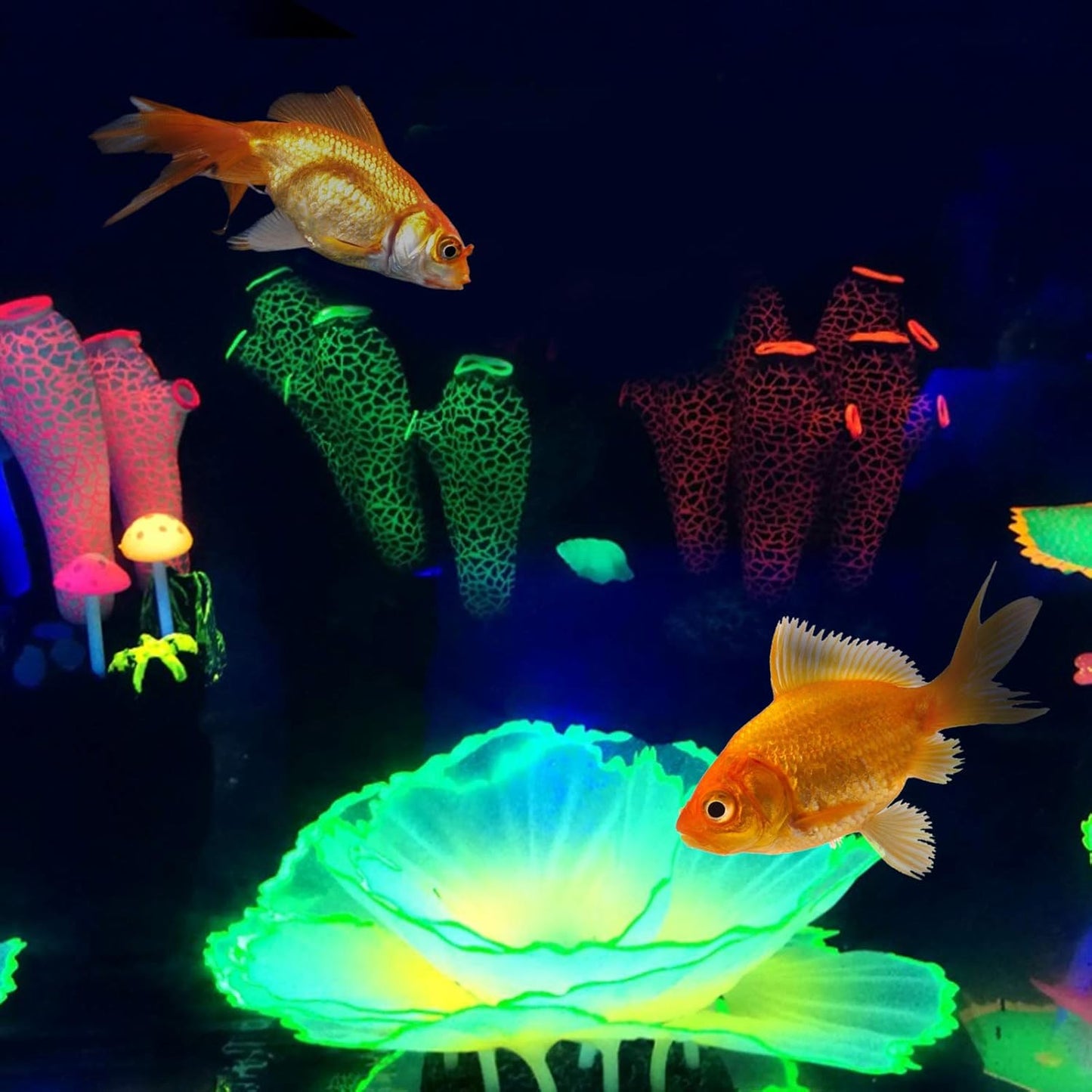 Artificial Coral Ornament Glowing Effect Resin Aquarium Plants Coral Aquarium Fish Tank Decorations(Blue)