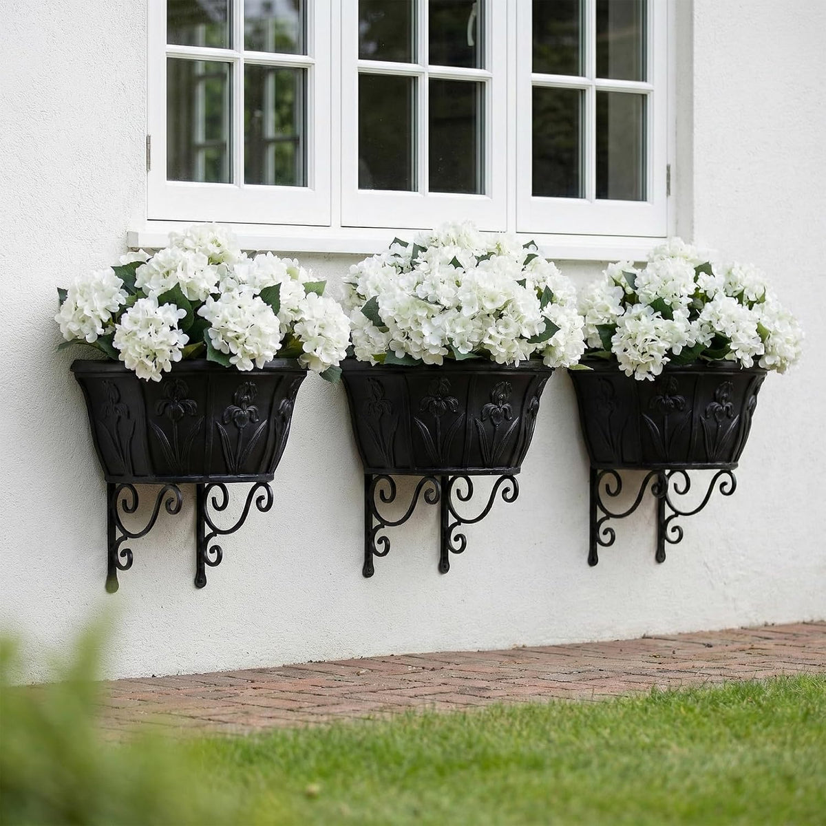 Daynight 4 Pcs Hydrangea Artificial Flowers Outdoor Silk Bouquets, UV Resistant Faux Hydrangeas Flowers for Table Vase Centerpieces Outside Party Wedding Baby Shower Home Outdoor Decor (4, White)