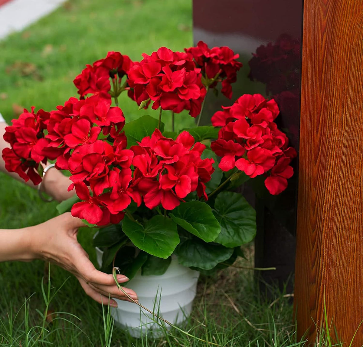 18'' Artificial Geraniums Realistic Silk Flowers for Outdoor