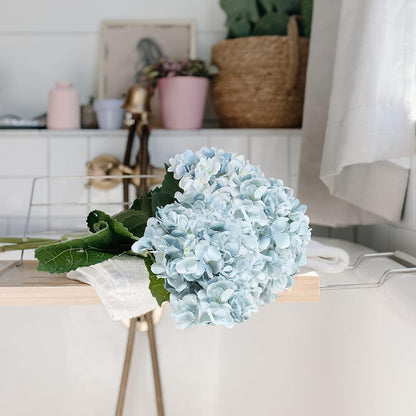 6pcs White Hydrangea Artificial Flowers - Faux Hydrangea Flowers, Fake Silk Flowers for Table Centerpiece, Silk Hydrangea Flowers with Stems for Home Wedding Party Decor