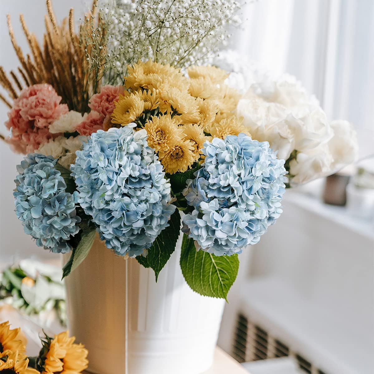 6pcs White Hydrangea Artificial Flowers - Faux Hydrangea Flowers, Fake Silk Flowers for Table Centerpiece, Silk Hydrangea Flowers with Stems for Home Wedding Party Decor