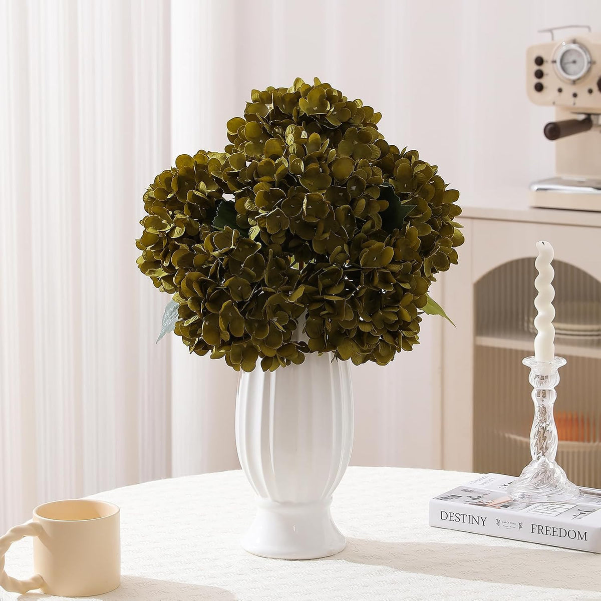 6pcs White Hydrangea Artificial Flowers - Faux Hydrangea Flowers, Fake Silk Flowers for Table Centerpiece, Silk Hydrangea Flowers with Stems for Home Wedding Party Decor
