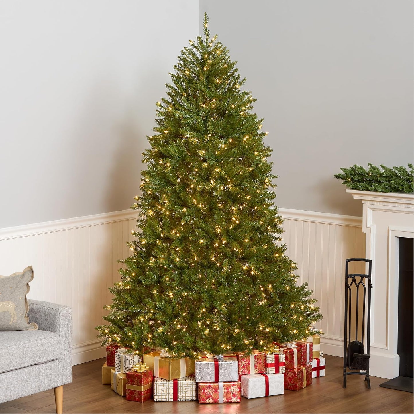 6 ft Pre-Lit Dunhill Fir Artificial Christmas Tree, 600 Warm White LED Lights, 1,430 Tips, Includes Stand, Green | 600 Clear Lights, 1,430 Tips, Includes Stand, Green