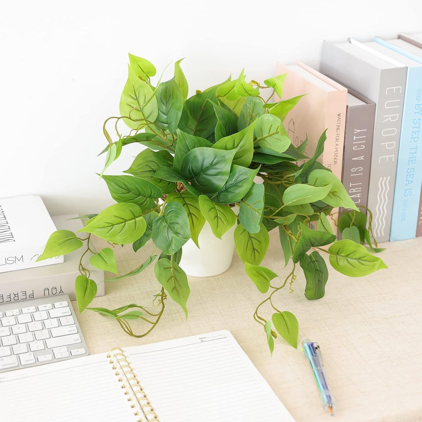 Artificial Plants Fake Pothos with Plastic Pot Artificial Potted Plant for Home Office Bedroom Indoor Outdoor Decor 1 Pack