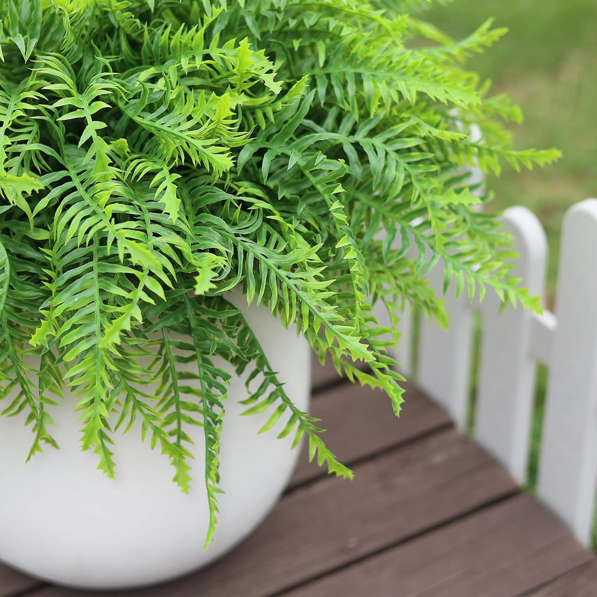 2 Sets Artificial Boston Ferns Topiary Plants for Front Porch Decor(Green)