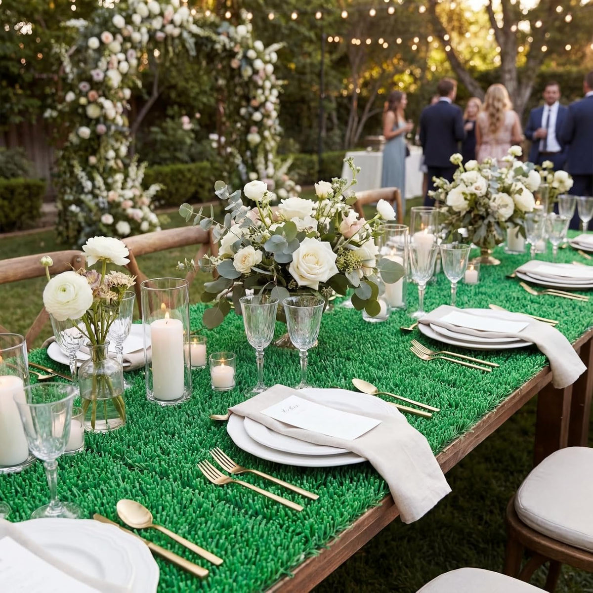 24 Pieces Artificial Grass Mats for Party & Wedding Decorations, Fake Grass Placemats for Pet Bed Liner, Golf, Patio, Baby Shower & Outdoor Events, 15 x 30 Inch