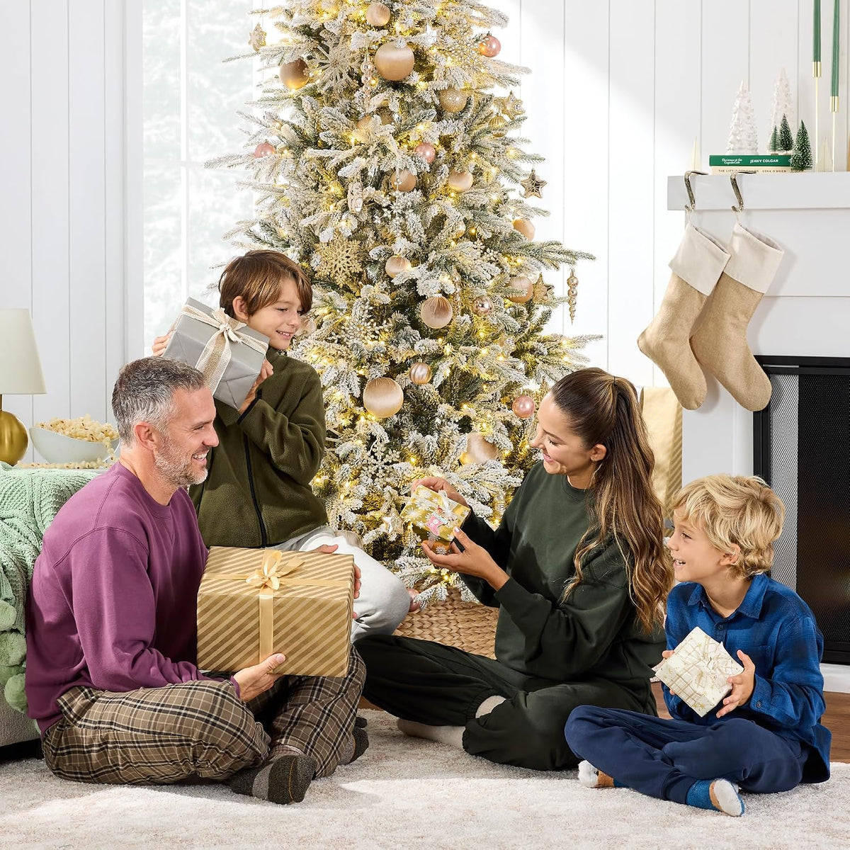 Full Aspen Christmas Tree, 6ft Pre-lit Realistic Noble Fir w/ 450 Glowing Micro LED Lights, 2-in-1 White & Multicolor