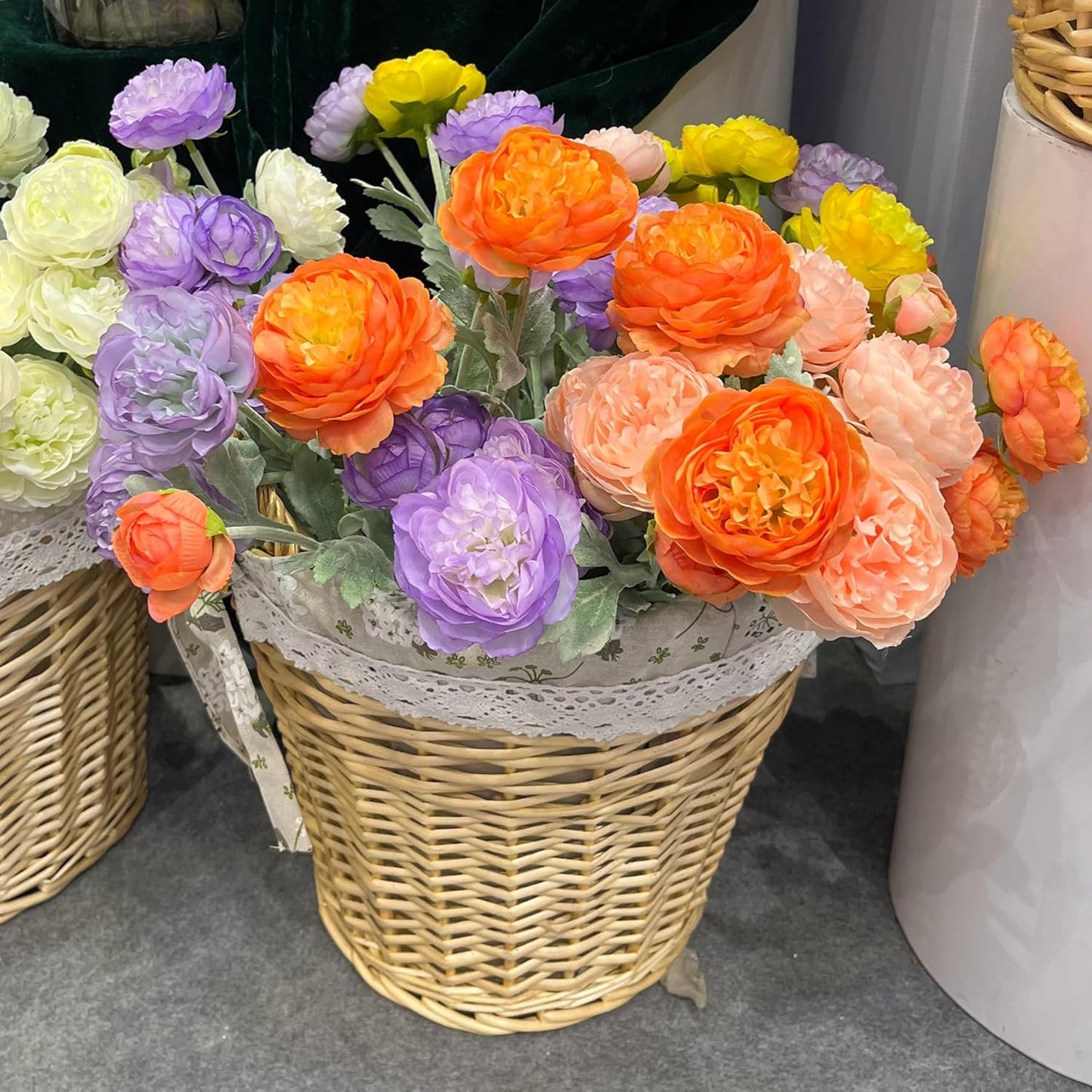 6PCS Artificial Ranunculus Flowers with Real Touch Stem for Household Arrangement (Light Orange)