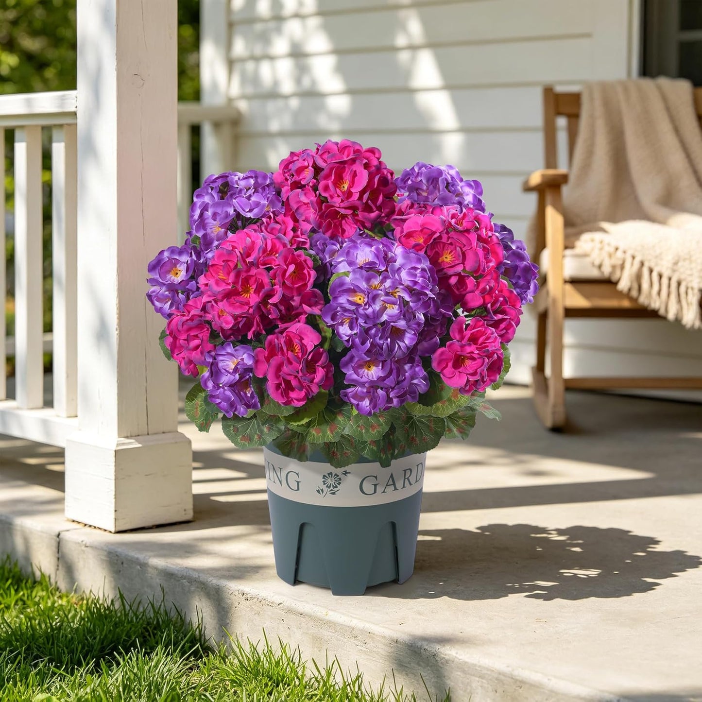 Geraniums Artificial Flowers for Outdoors, 2 Pack Potted Plants White Faux Geraniums Bush Artificial Topiaries Realistic UV Resistant Fake Flowers Plants for Planters Outside Gardens Front Door Indoor