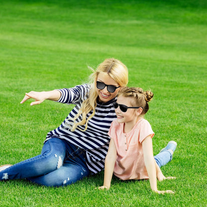 Artificial Grass Fake Grass Lawn Turf 4 ft 10 in x 8 ft, Realistic Synthetic Pet Turf Garden Landscape, Indoor/Outdoor Rugs with Drain Holes, Dogs Pee Pads Area, Customized Available
