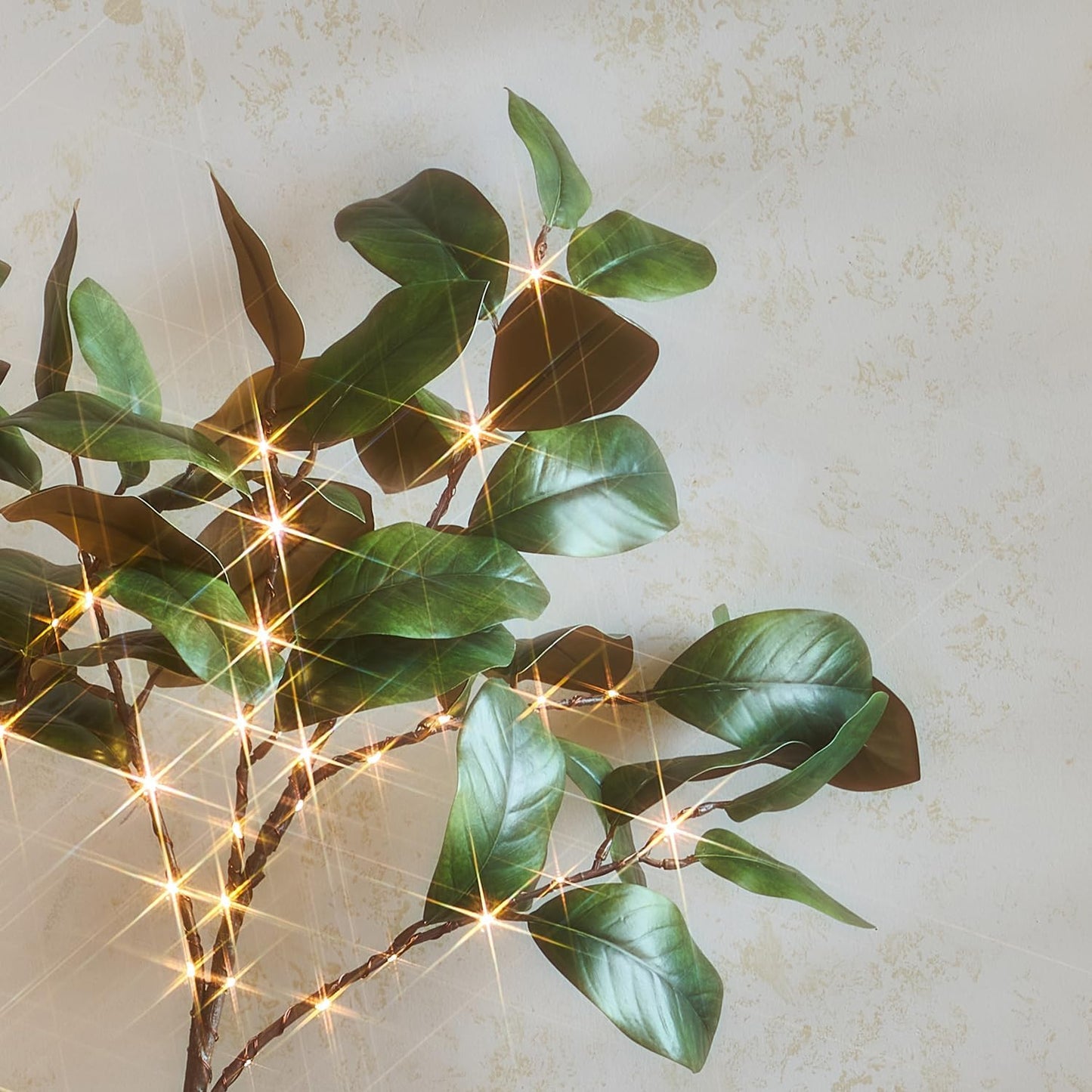 Lighted Magnolia Tree 6FT 280 LED Fairy Lights, Faux Plant Tree with Lights for Home Holiday Spring Decoration
