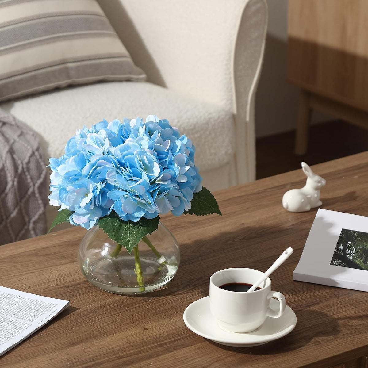 Artificial Hydrangea Flowers with Glass Vase & Fake Water - Faux Hydrangea for Home Table, Wedding Party, Office Decor | Realistic Fake Hydrangeas, Silk Flowers for Vase Arrangement(Hydrangea, white)