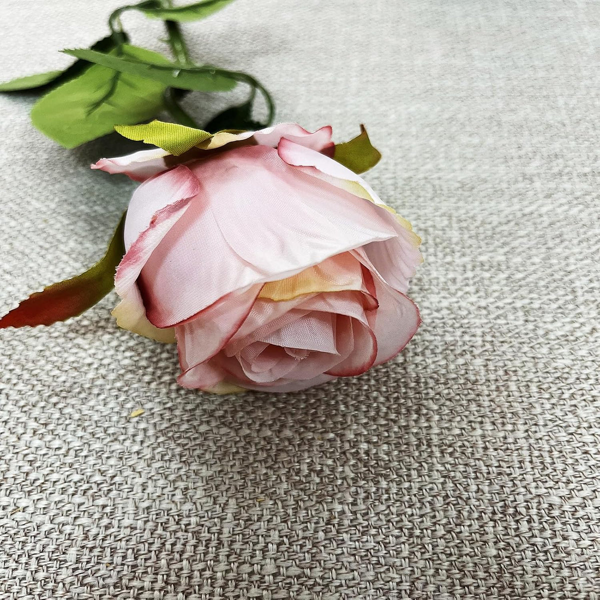 10pcs Artificial Rose Flowers Long Stem Fake Silk Roses for DIY Wedding Bouquet Table Centerpiece Home Decor (Light Pink)
