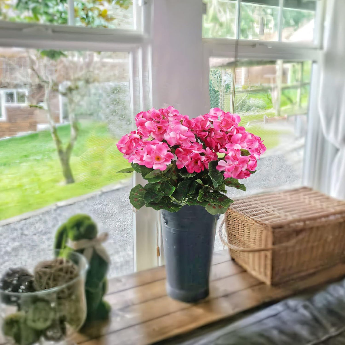2 Pcs Artificial Geranium Flowers for Outdoors Silk Flowers Outside UV Resistant Red Fake Geraniums Bush Faux Flowers for Planter Outdoor Decor Indoor Garden Patio Table Centerpiece