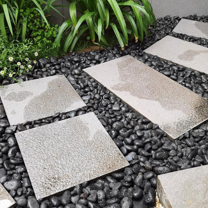 YISZM 5lbs White River Rocks, 1-2 Inch Natural Pebbles for Indoor Plants, High Polished Decorative Stones Vase Filler Fish Tank Aquariums Landscaping Garden Outdoor and Indoor DIY