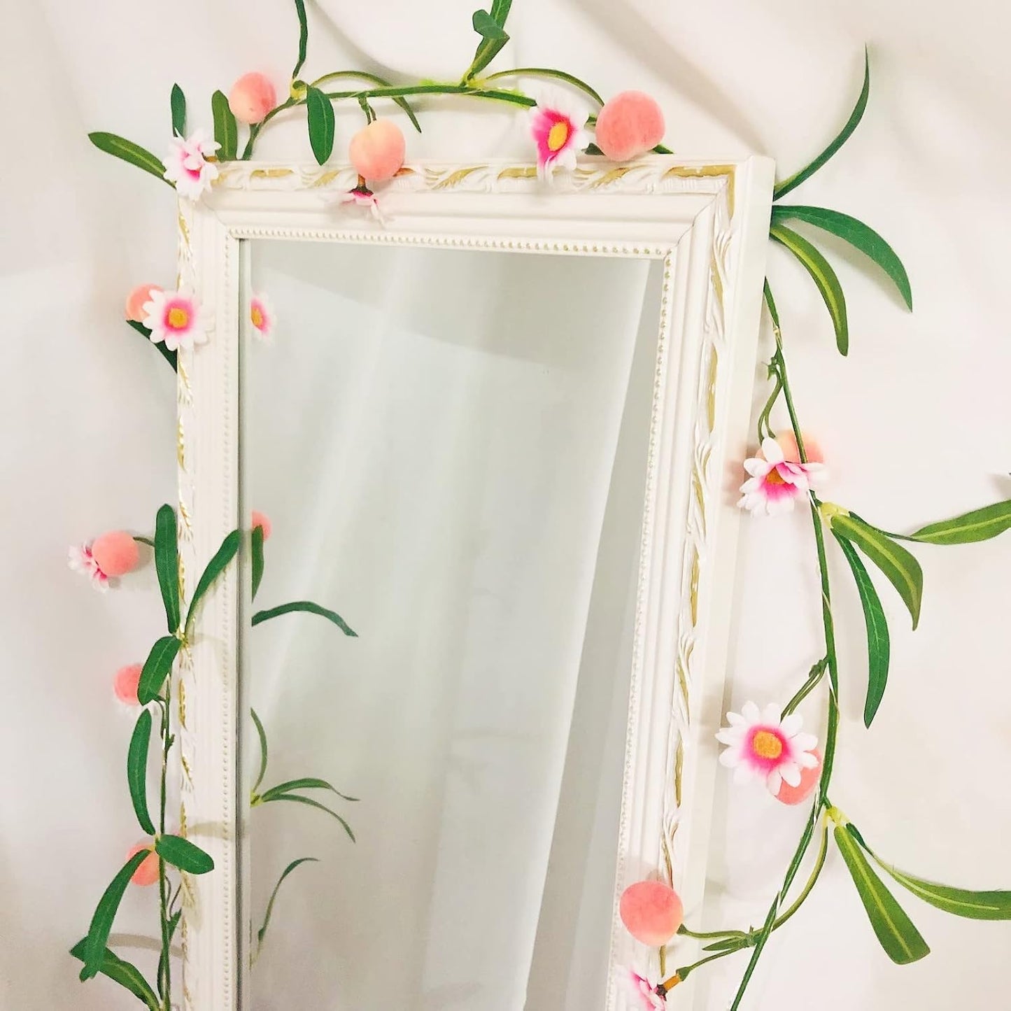 Artificial Fruit Peach Hanging Vines Plant Garland Artificial Flowers and Leaves Wreath for Home Garden Wedding Party Decor (1, Peach Vine)