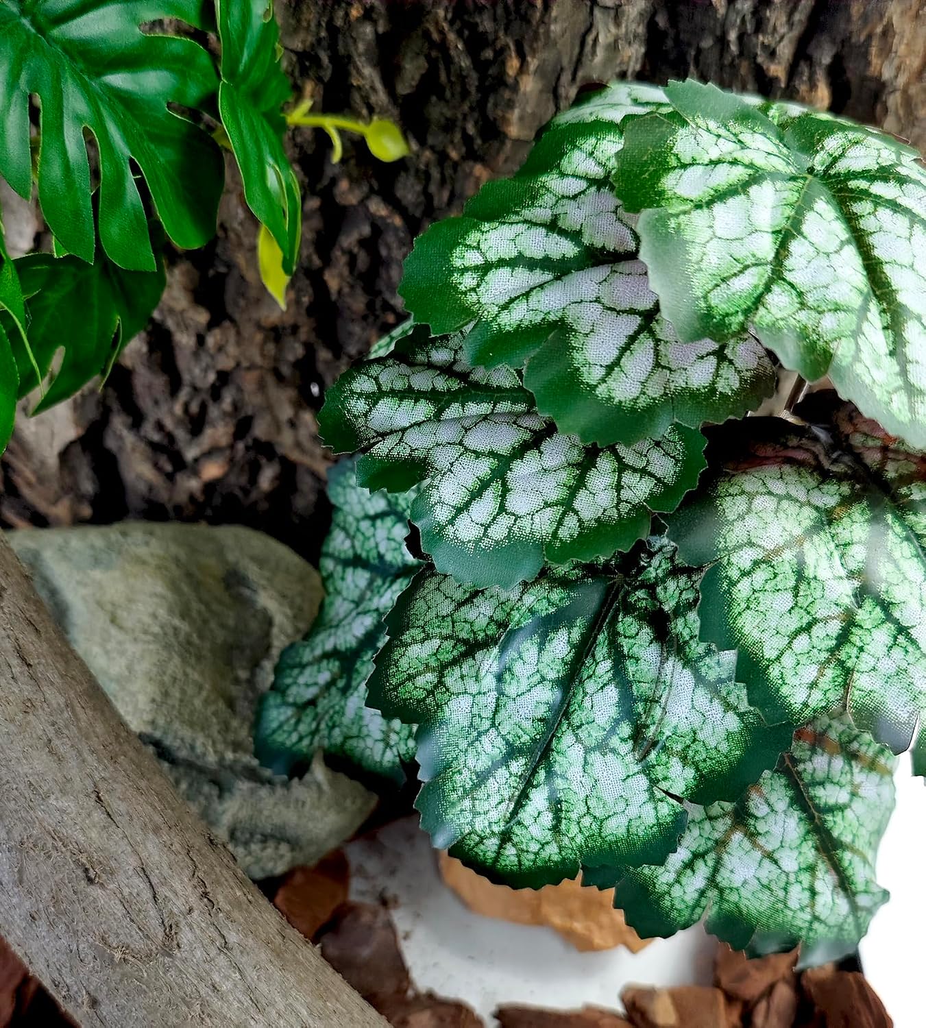 Reptile Artificial Plants for Terrarium Decor, Amphibian Habitat Decorations Bearded Dragon Tank Accessories fit Crested Gecko Leopard Lizard Chameleon Snake Frog - Fake Pink Heuchera