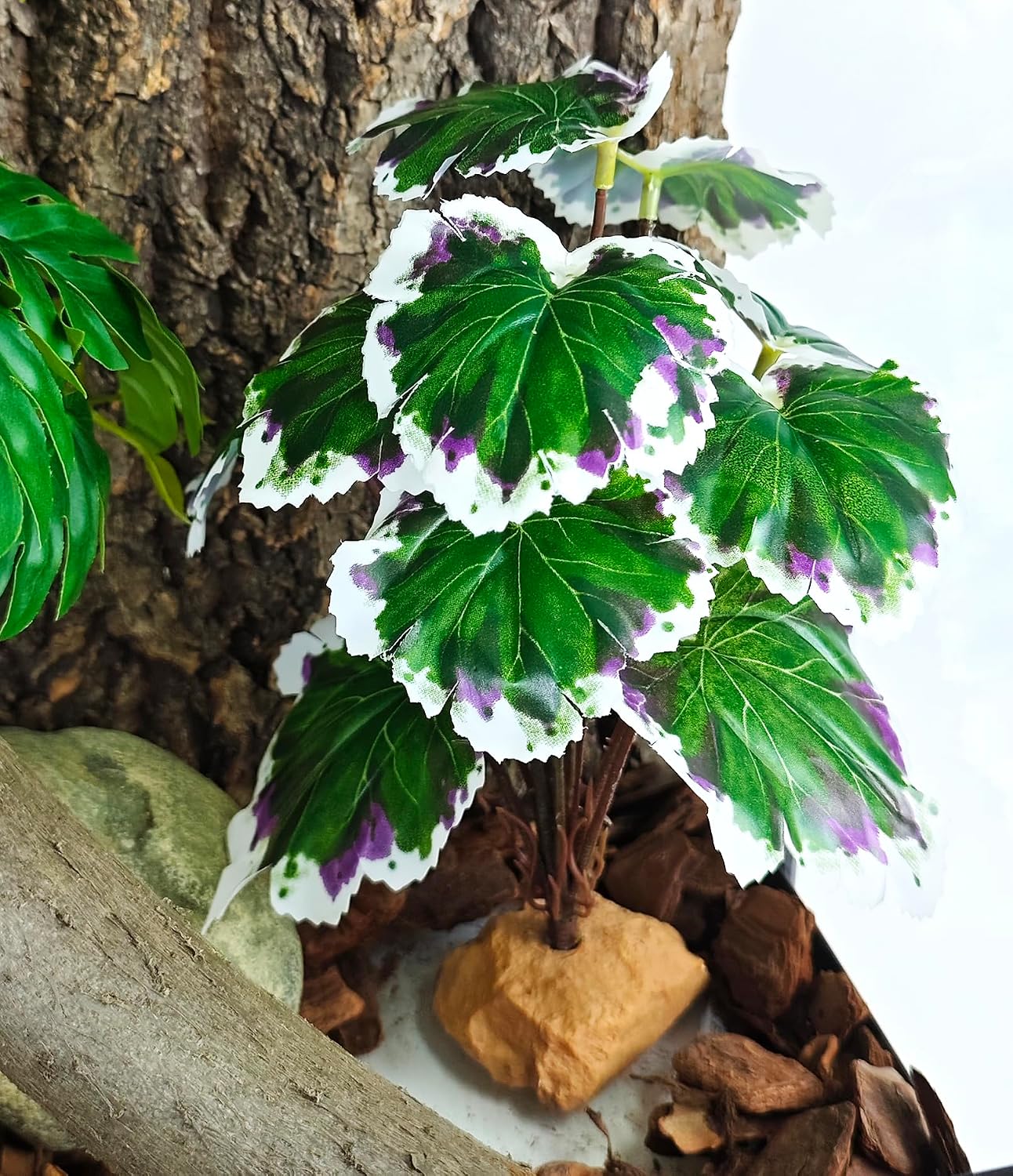 Reptile Artificial Plants for Terrarium Decor, Amphibian Habitat Decorations Bearded Dragon Tank Accessories fit Crested Gecko Leopard Lizard Chameleon Snake Frog - Fake Pink Heuchera
