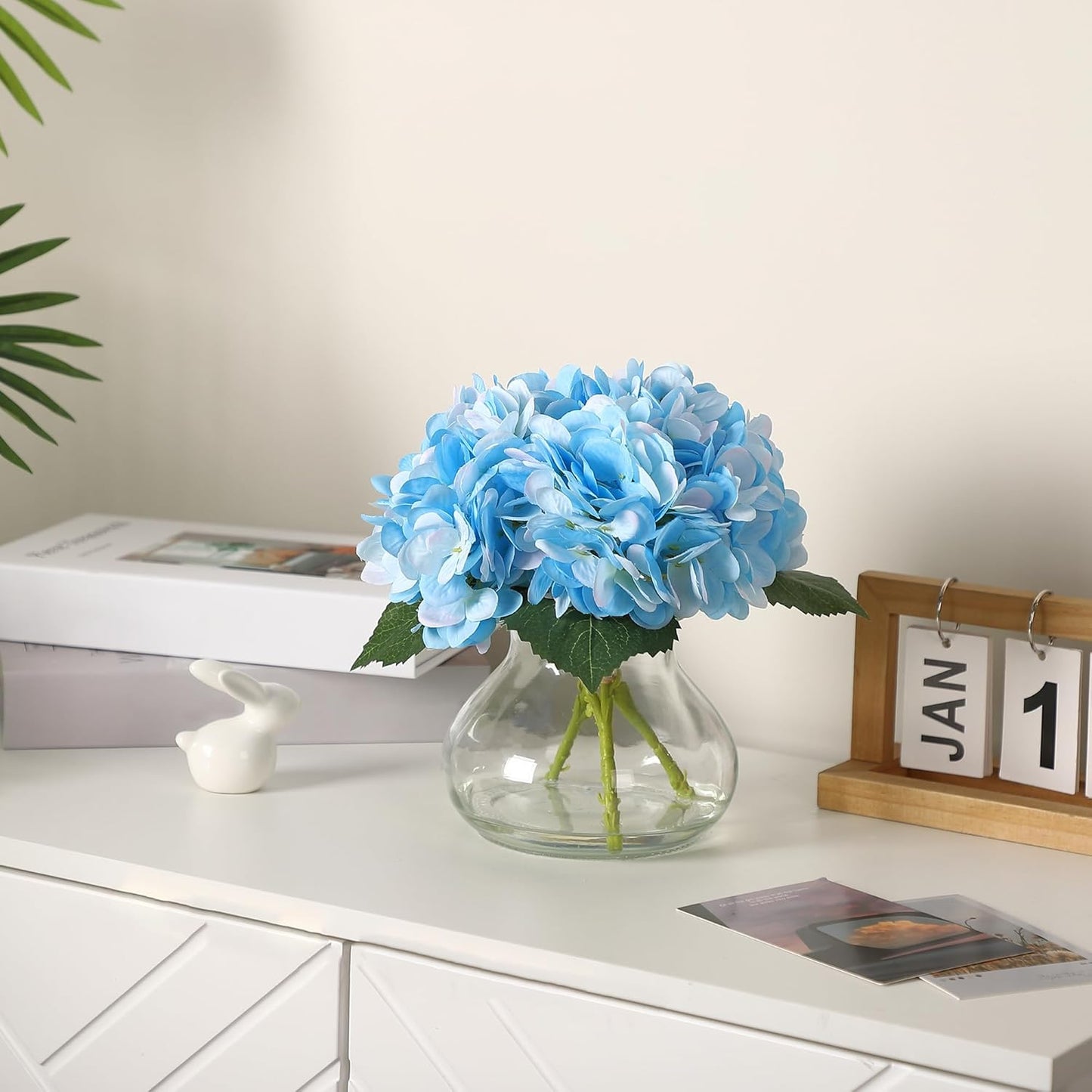 Artificial Hydrangea Flowers with Glass Vase & Fake Water - Faux Hydrangea for Home Table, Wedding Party, Office Decor | Realistic Fake Hydrangeas, Silk Flowers for Vase Arrangement(Hydrangea, white)