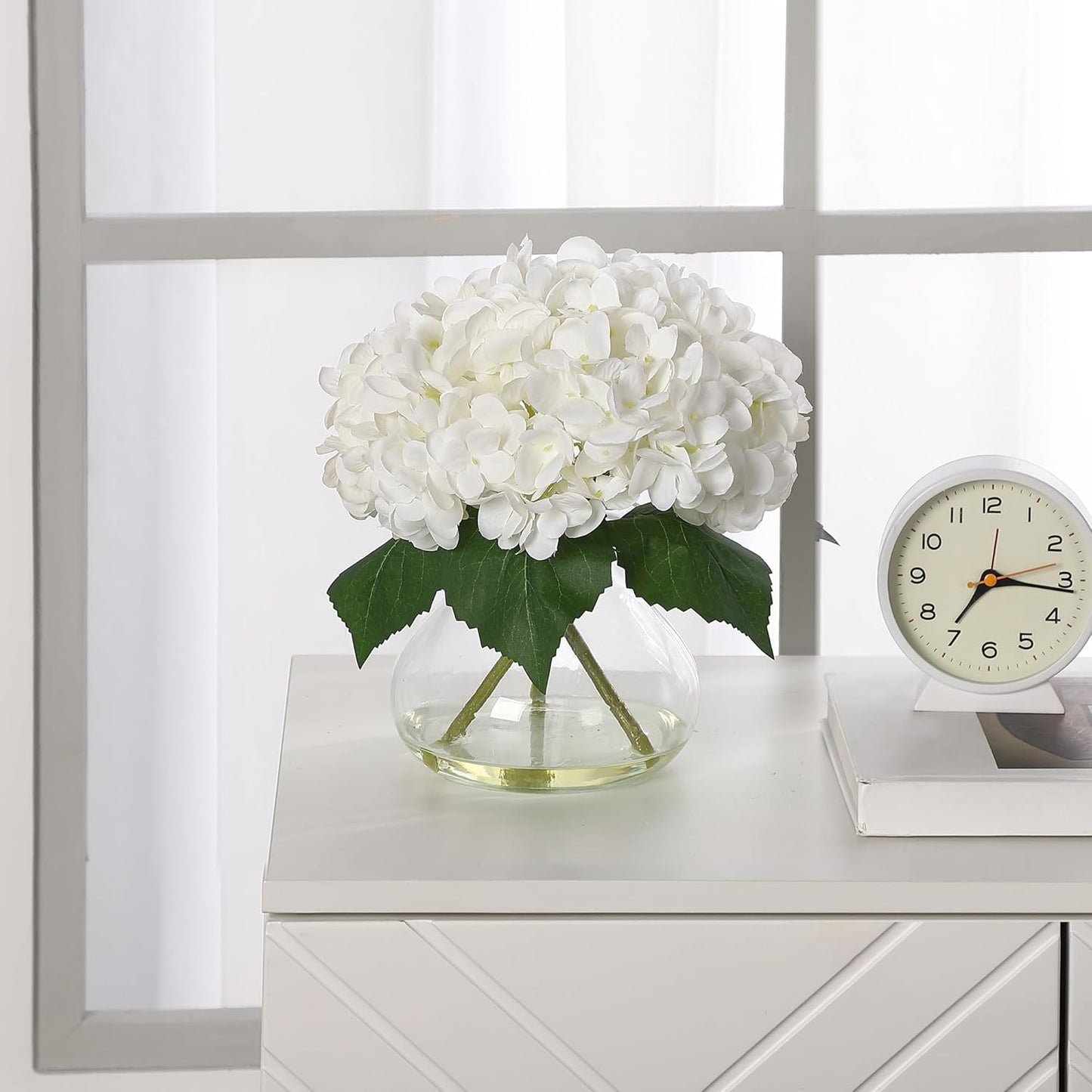 Artificial Hydrangea Flowers with Glass Vase & Fake Water - Faux Hydrangea for Home Table, Wedding Party, Office Decor | Realistic Fake Hydrangeas, Silk Flowers for Vase Arrangement(Hydrangea, white)