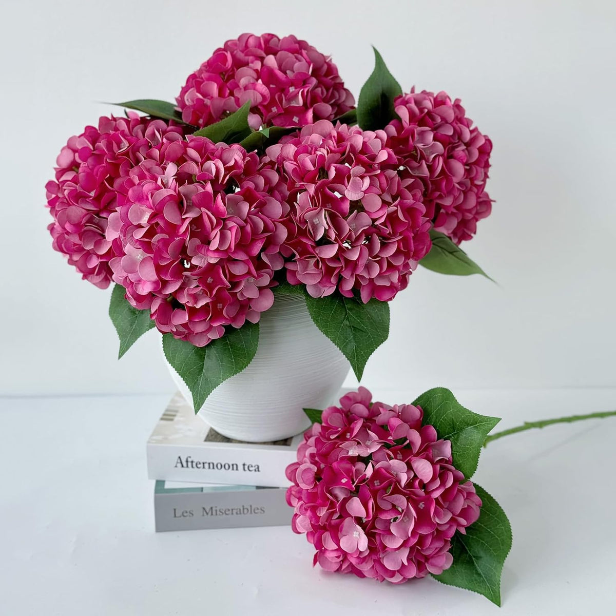 5 Pcs Dark Blue Silk Hydrangeas Artificial Flower Boho Dried Touch 20'' Faux Hydrangeas for Fall Indoor Home Decor Kitchen Living Room Outdoor Porch Wedding Flower Arrangement