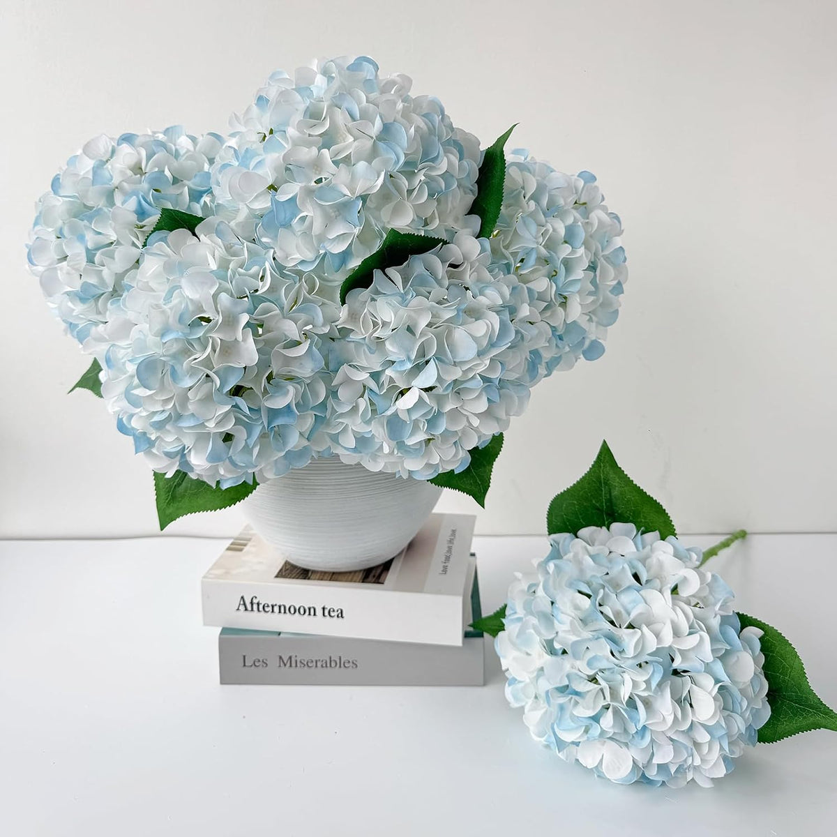 5 Pcs Dark Blue Silk Hydrangeas Artificial Flower Boho Dried Touch 20'' Faux Hydrangeas for Fall Indoor Home Decor Kitchen Living Room Outdoor Porch Wedding Flower Arrangement
