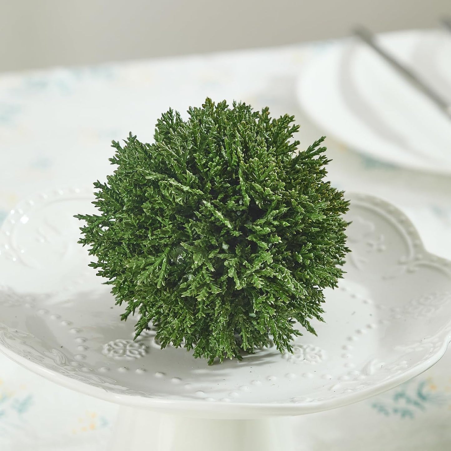 4 Inch Decorative Balls, Real Touch Cedar Topiary Ball Faux Greenery Boxwood Balls for Centerpiece Bowls Farmhouse Home Decor 3 Pcs