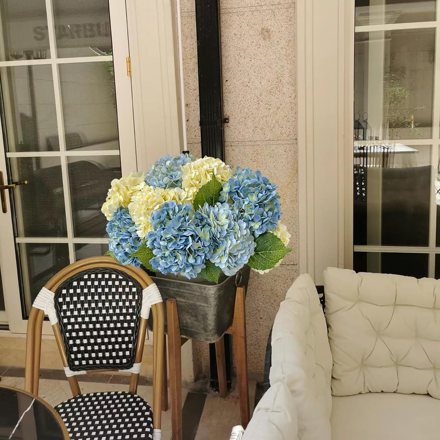 3 PCS White Hydrangea Artificial Flowers 21 inchs Real Touch Faux Hydrangea Flowers for Wedding Tables Centerpieces Fake Flowers for Party Home Kitchen Decor